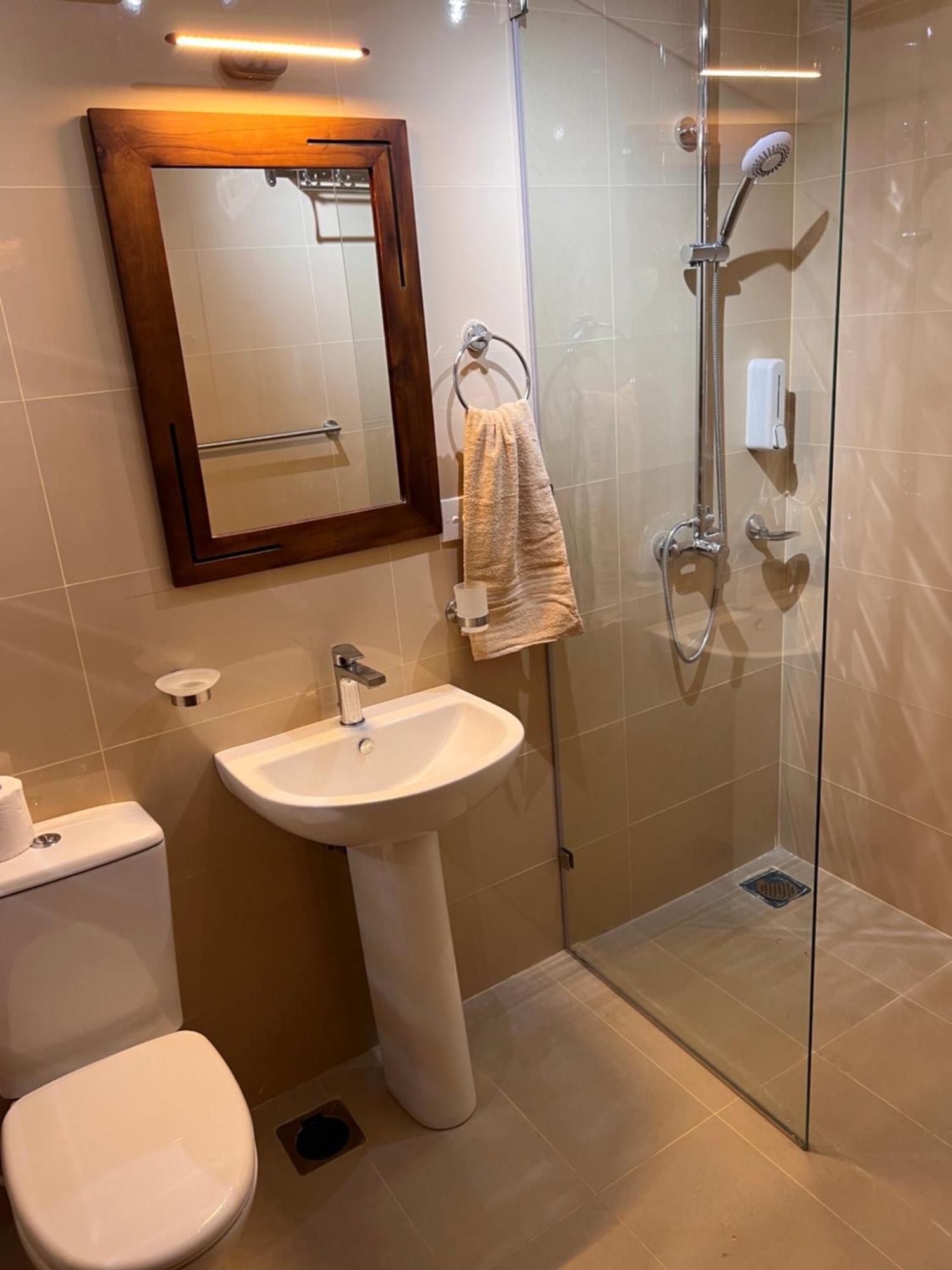 At One - Glamping Hotel Rekawa Eksteriør billede